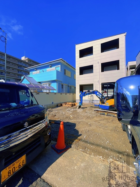 その他共有部分　外観（建設中）