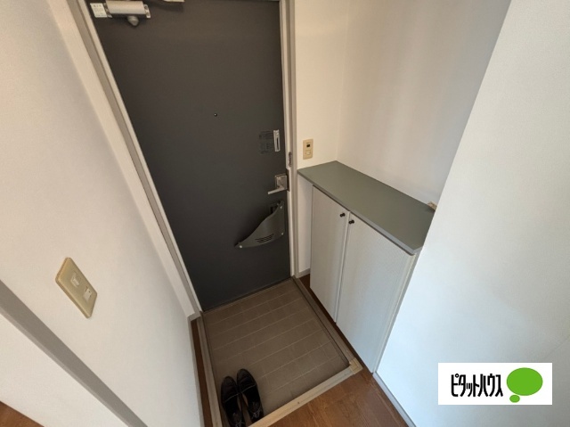 玄関　他のお部屋の写真です