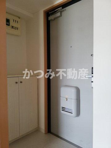 玄関　他号室参考写真