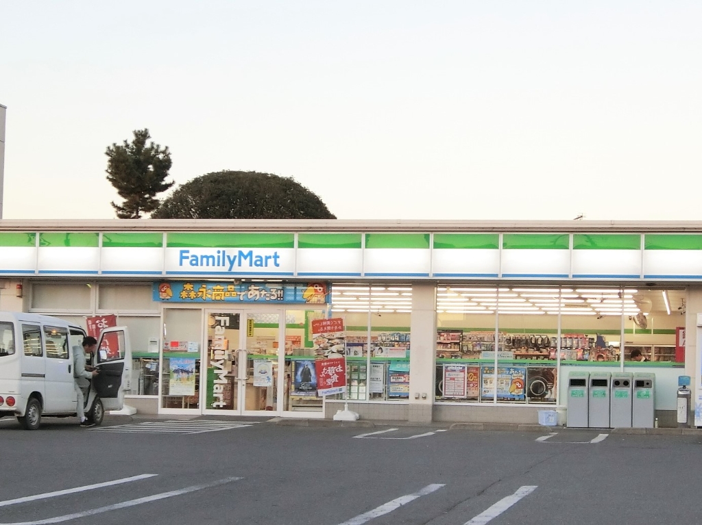 コンビニ　ファミリーマート 国分寺川中子店（コンビニ）まで1102m