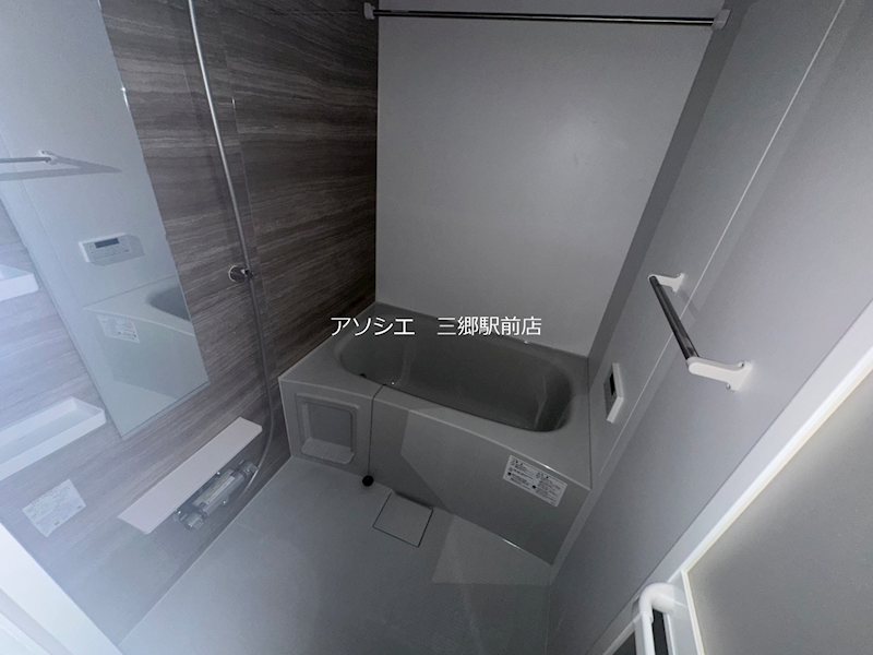 バス・シャワールーム　同建物同タイプのお部屋となります。