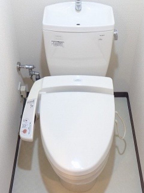 トイレ　シャワートイレ