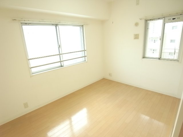フォレシティ博多IIの内装写真