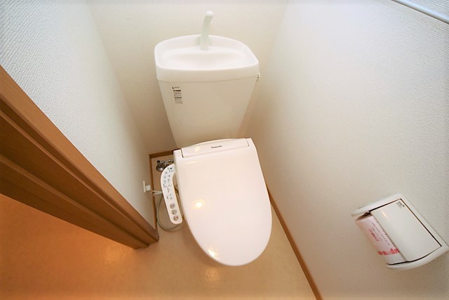 ヴィラ西明分のトイレ写真