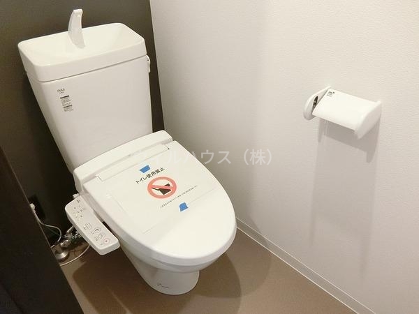 トイレ　ウォシュレット！