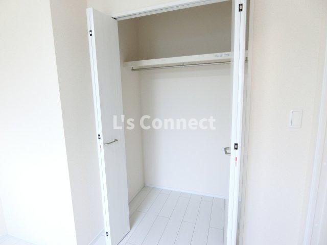 その他設備　全部屋に収納付き。