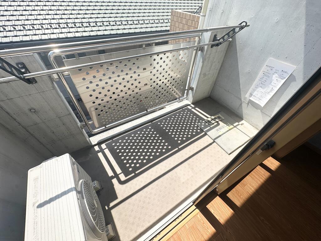 バルコニー　※写真は別部屋です