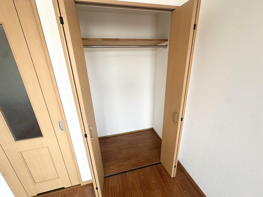 収納　※写真は別部屋です