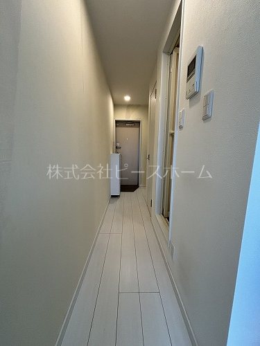 居室・リビング　※補修中　別号室参考写真