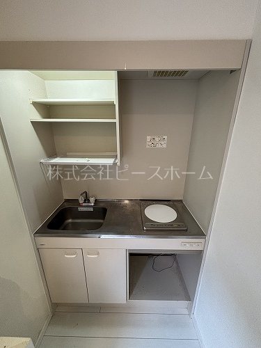 キッチン　※補修中　別号室参考写真