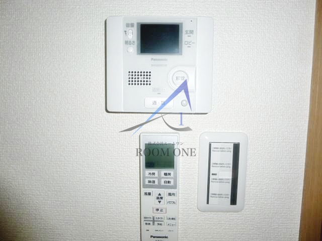 その他設備　モニター付きインターホンです。