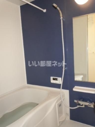 コクーンIIの風呂写真