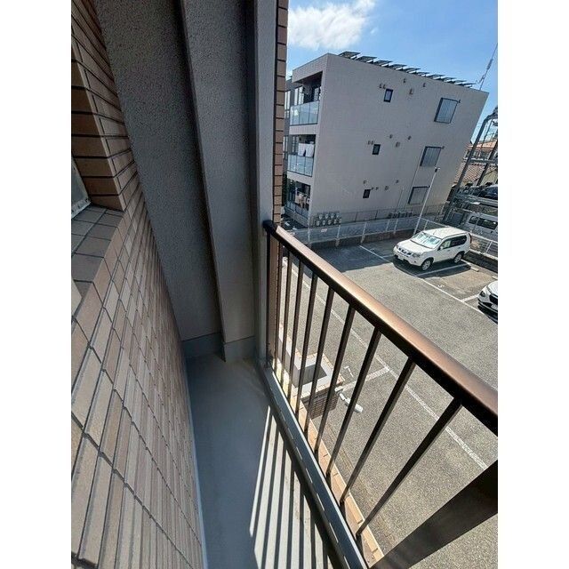 バルコニー　現状優先とし写真は参照とする。