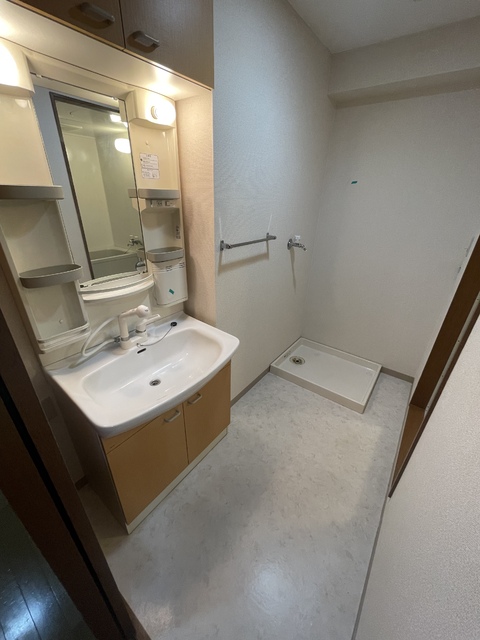 洗面設備　【別室参考写真】