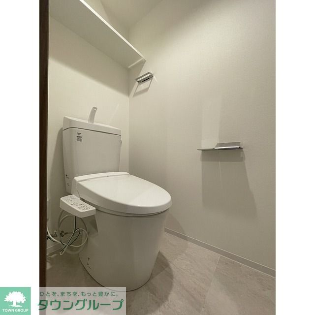 コンフォリア・リヴ西葛西三丁目のトイレ写真