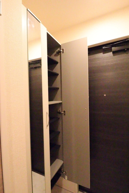 収納　シューズボックス