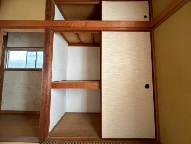 大和高田市南今里町戸建の内装写真