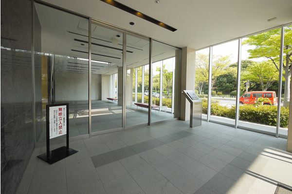 東京メトロ有楽町線 辰巳駅 徒歩6分 13階建 築19年の外観写真