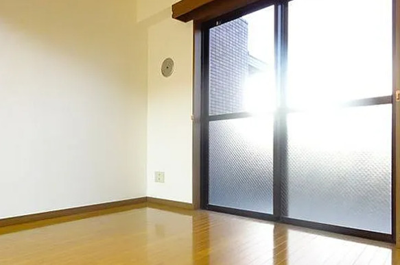 居室・リビング　別部屋の画像を使用しております。
