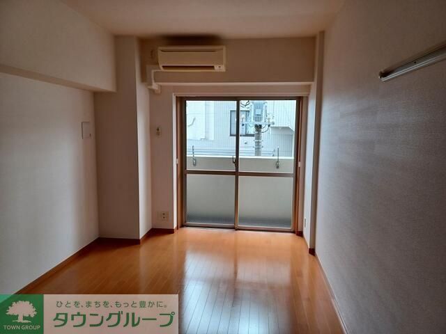 居室・リビング　※別部屋参考写真