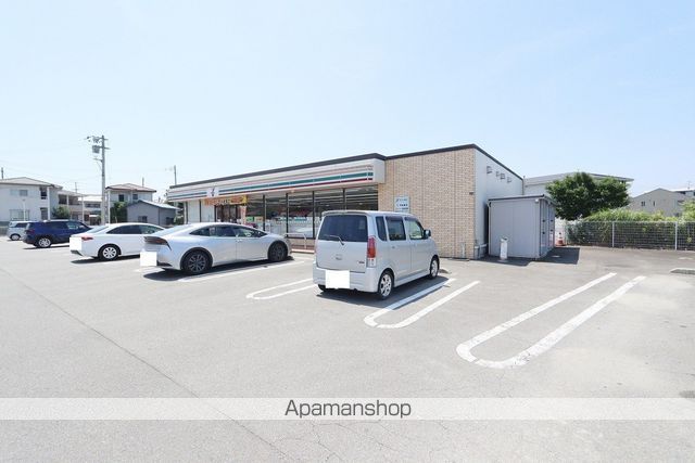 コンビニ　セブンイレブン 小松島狭間店（コンビニ）まで392m