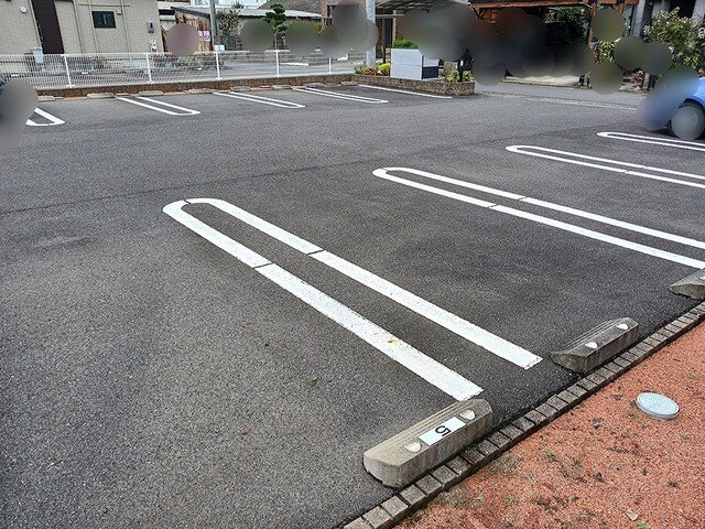 駐車場　カースペースがあります
