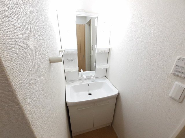 洗面設備　広い洗面スペース