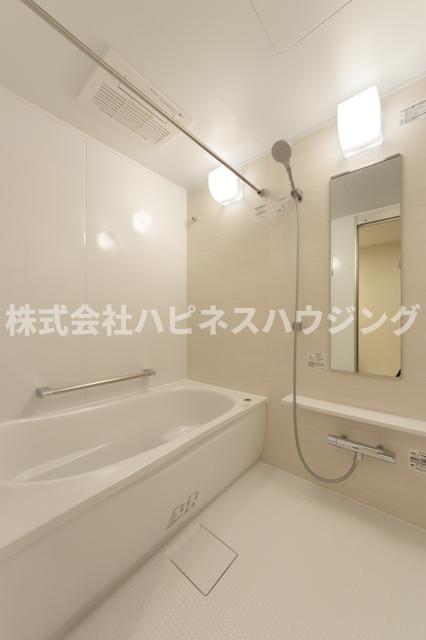 バス・シャワールーム　※写真は同タイプ住戸です。