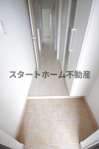 玄関　明るい玄関です