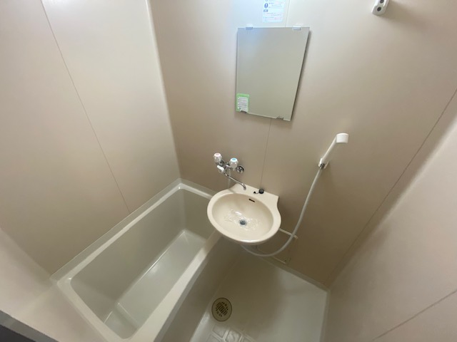 バス・シャワールーム　※同施工会社のイメージ写真※