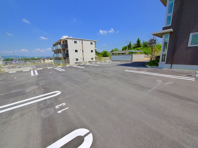 駐車場　カースペースがあります