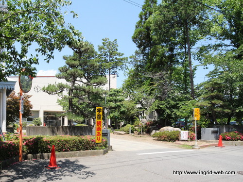 小学校　千曲市立屋代小学校（小学校）まで1103m