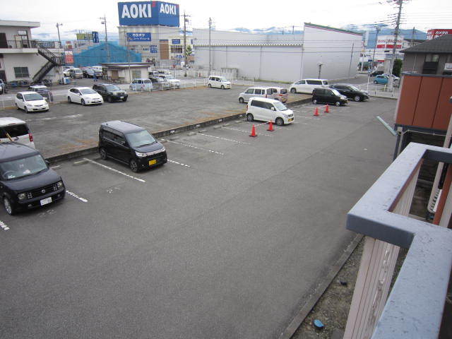 【フレグランス平川　Ａの駐車場】