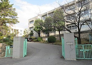 【FM城ケ堀の中学校】