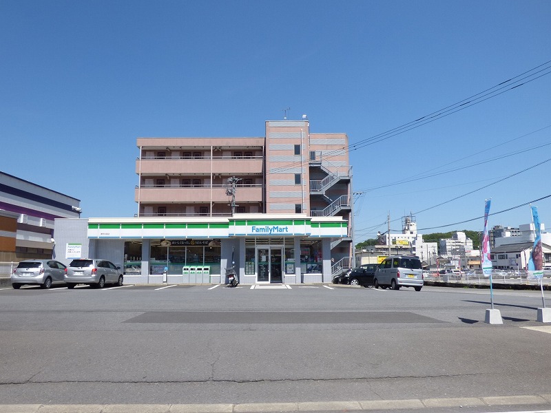 コンビニ　ファミリーマート諫早永昌店（コンビニ）まで745m