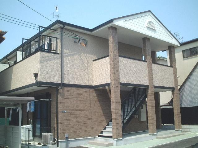 和泉市幸のアパートの建物外観