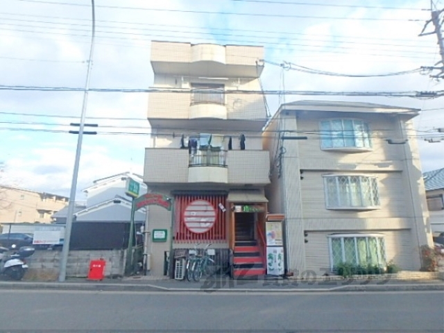 京都市北区紫竹西栗栖町のマンションの建物外観