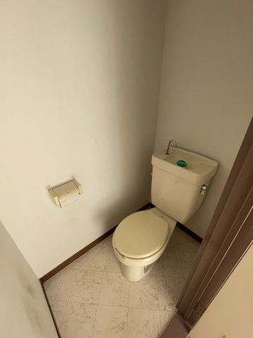 【パレスハマサンIIのトイレ】