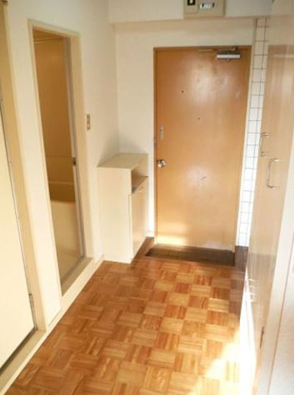 玄関　明るい玄関です