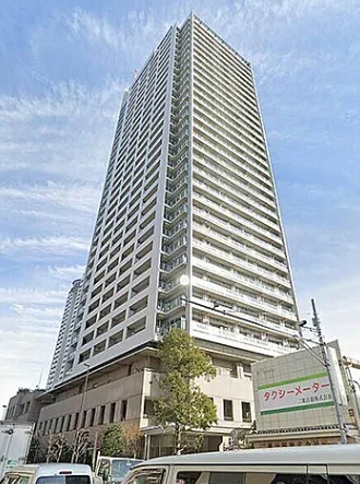 江東区白河のマンションの建物外観