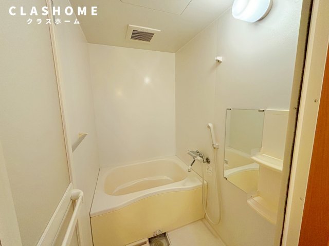 バス・シャワールーム　同物件の別部屋になります。