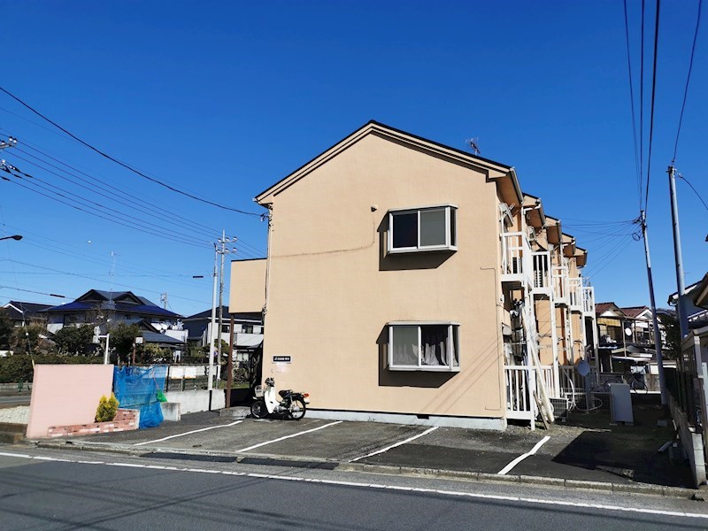 ラ・ダイマス秋川の建物外観