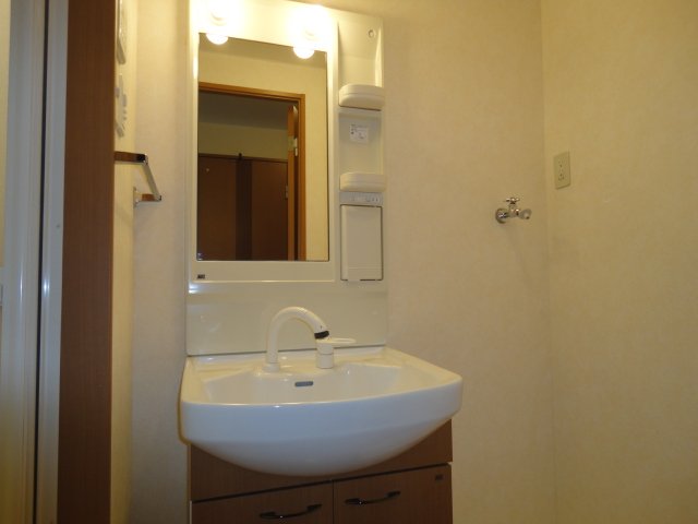 洗面設備　洗髪洗面化粧台