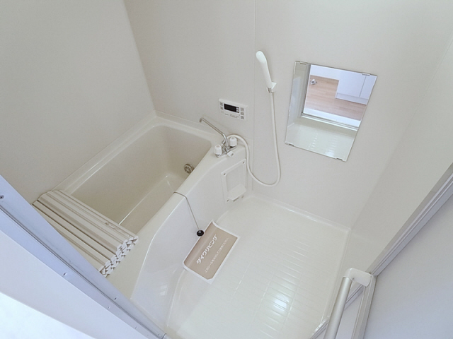 バス・シャワールーム　追炊き可能バスルーム