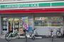 コンビニ　ローソンストア100北区本庄西店（コンビニ）まで437m