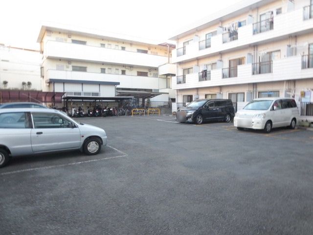 駐車場　★お部屋探しは、タウンハウジング多摩センター店へ★
