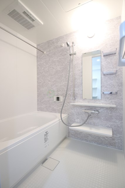 バス・シャワールーム　※同建築会社参考写真