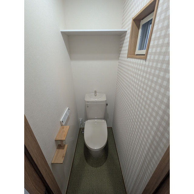 トイレ　トイレ