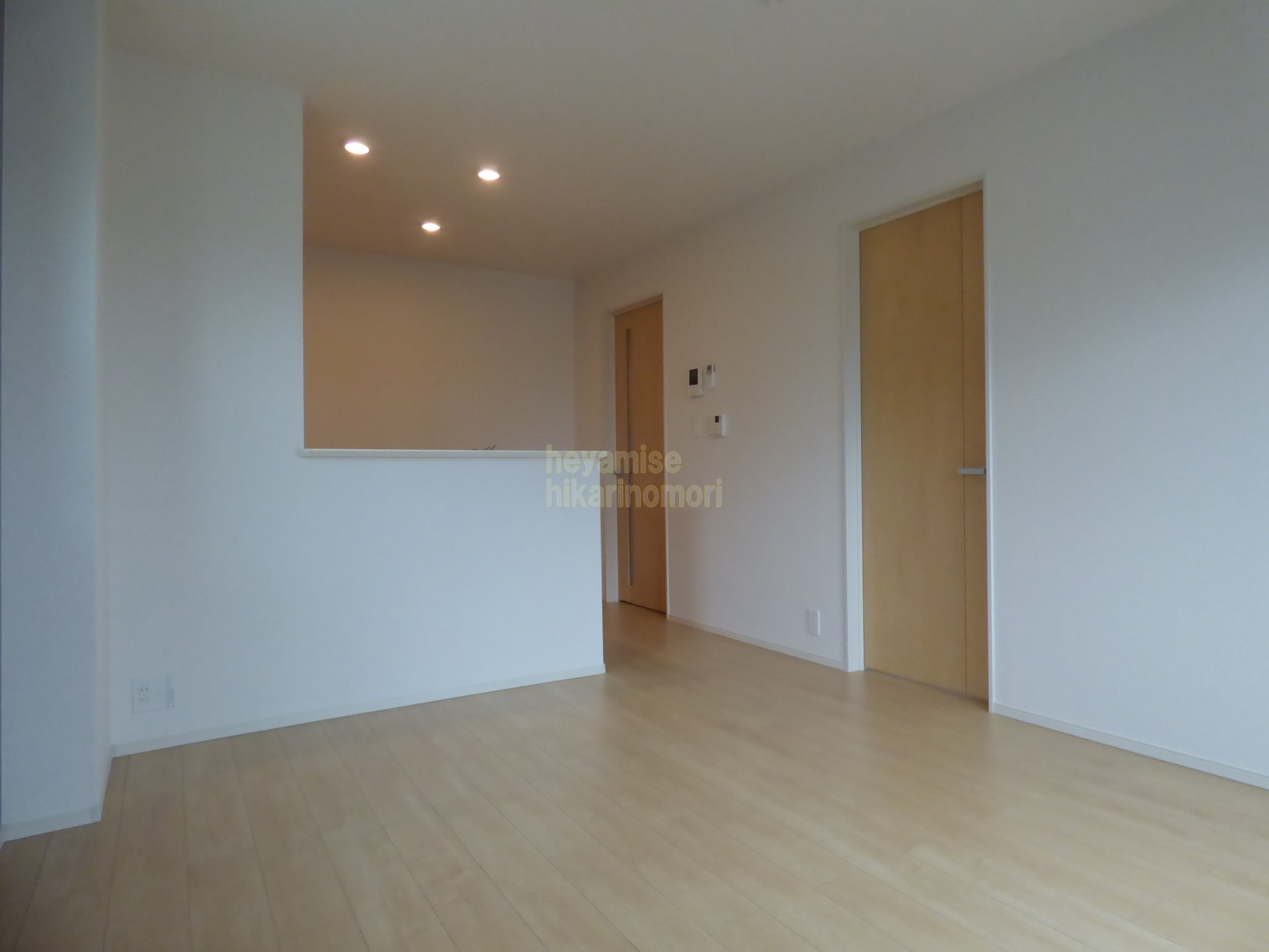 居室・リビング　別号室の写真です