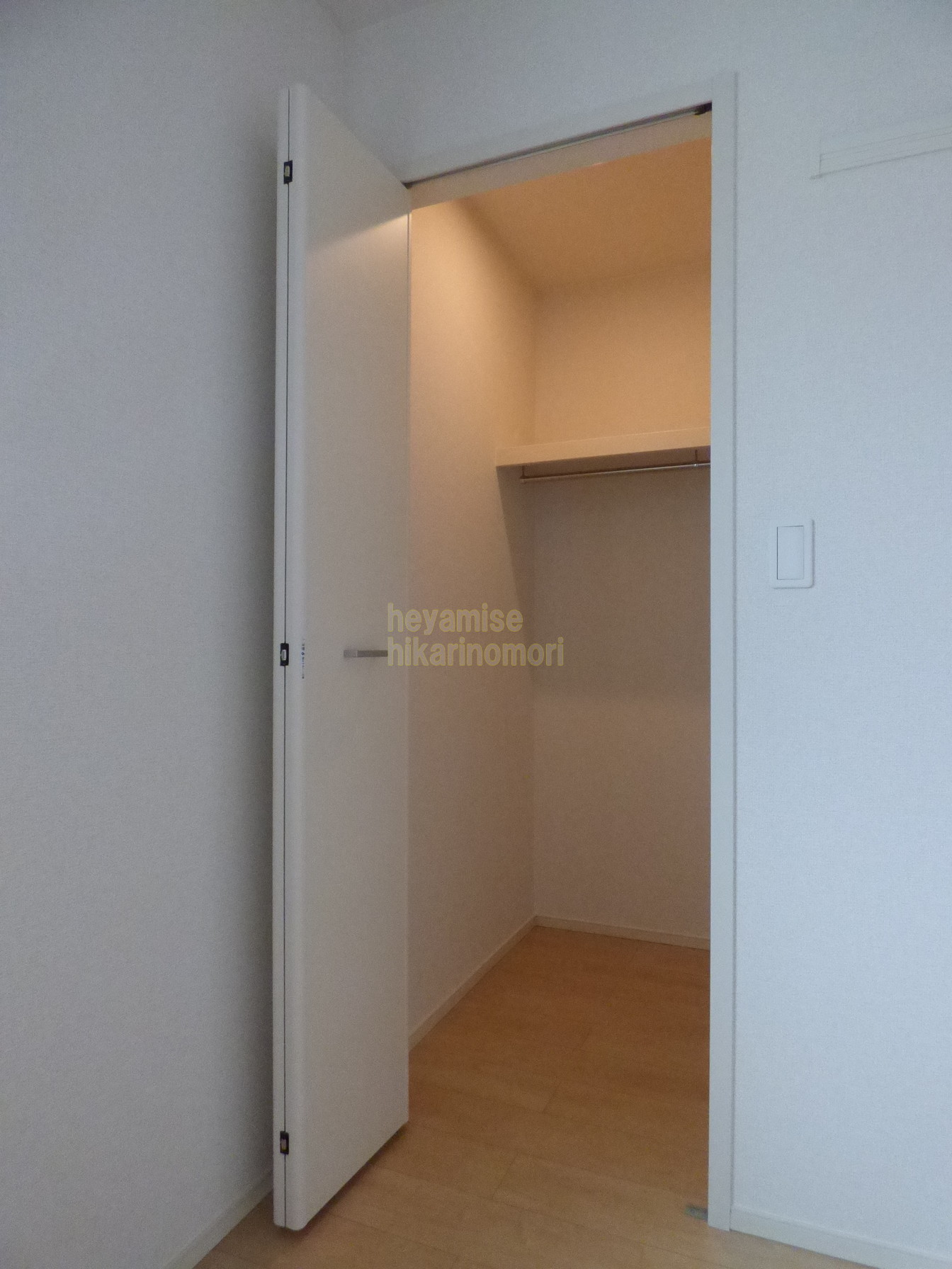 収納　別号室の写真です